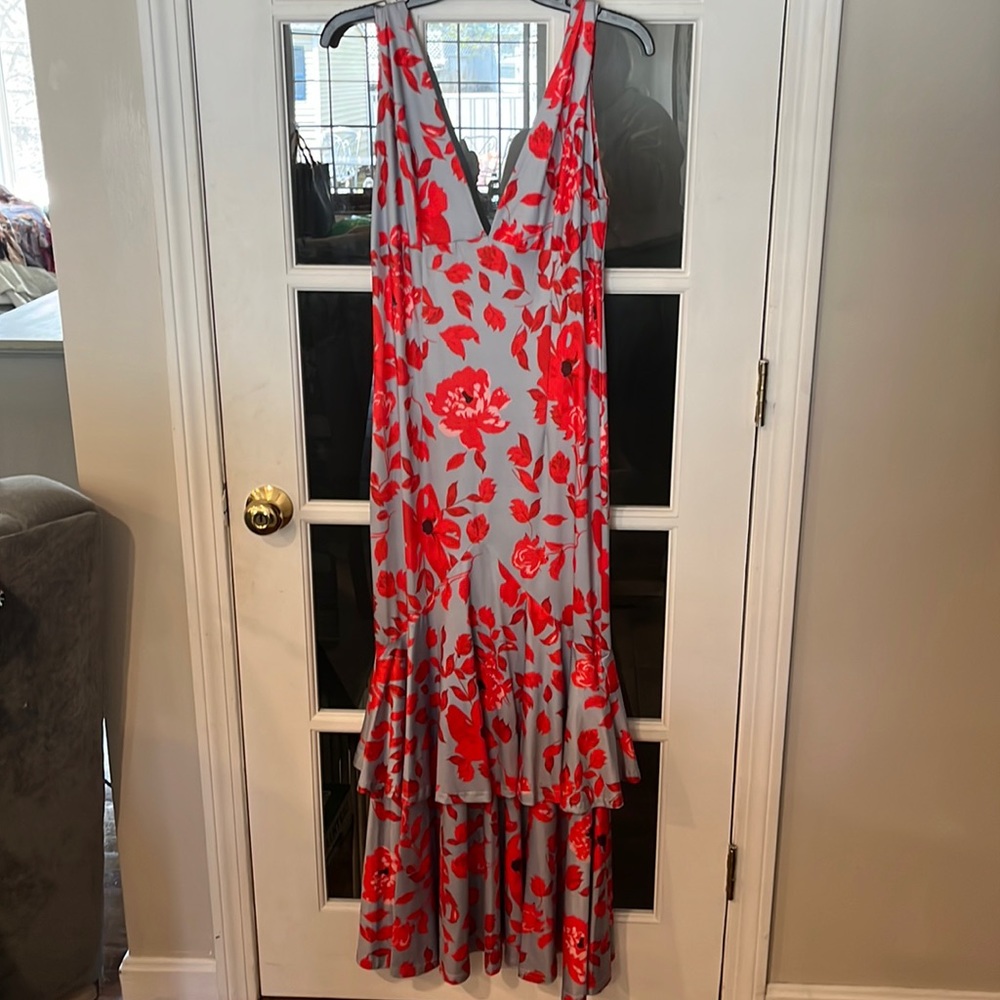 🌹 RED FLORAL DRESS 🌹
